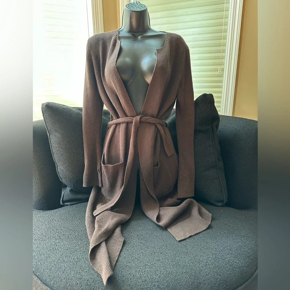 Max Studio rich brown textured knit wrap - Picture 3 of 12